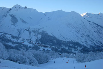 St Martin Ski Chalet: Last run home